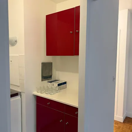 Cosy 17eme דירה